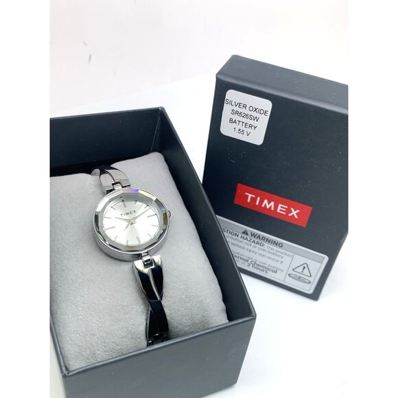 Timex Women's Watch TW2T49400 Quartz Silver Dial Stainless Steel 26mm - Picture 3 of 14